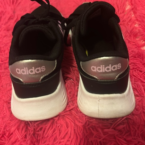 Black and Pink Women’s Adidas Tennis Shoes size 6 - Picture 5 of 5
